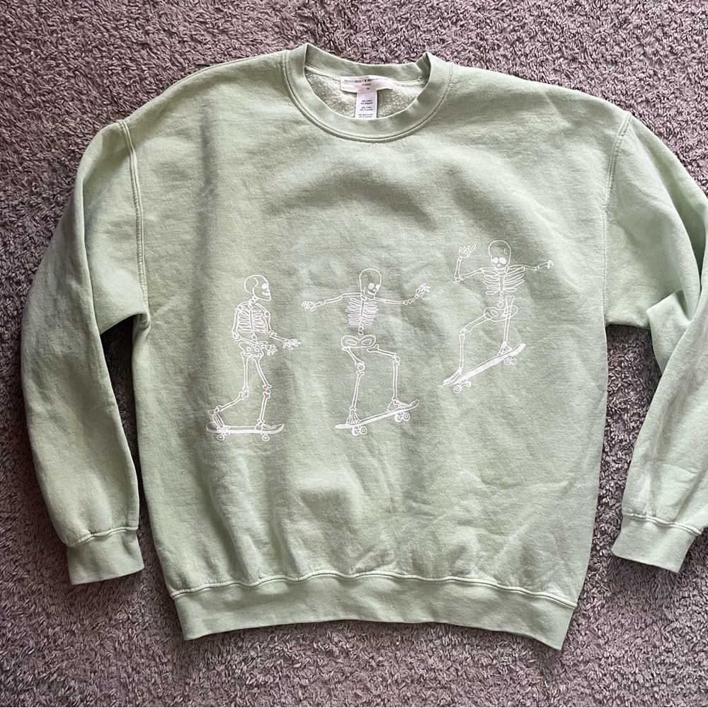 Urban outfitters s/m pullover
